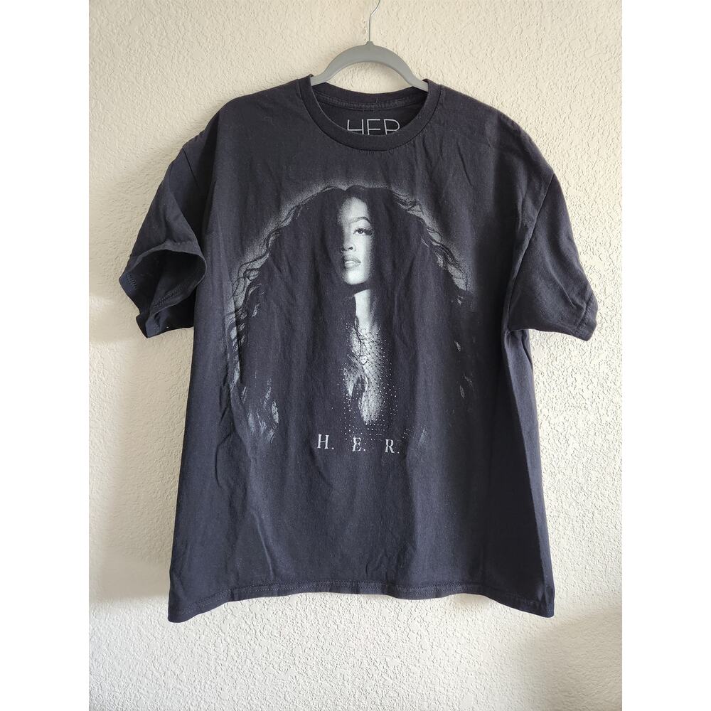 H.E.R Artist Oversized Tee 1x